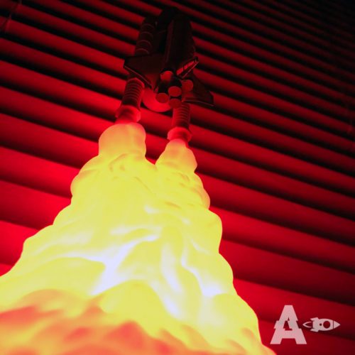 Space Shuttle Lamp - Image 5